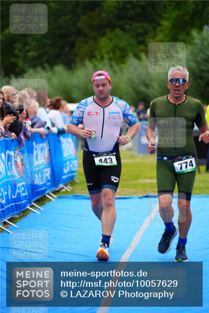 30.08.2026 - Elbe Triathlon Hamburg LAZAROV Photography http://msf.ph/oto/10057629 30.08.2026 11:20:56 Ziel 443, 735, 774, 1212, 1225 meine-sportfotos.de