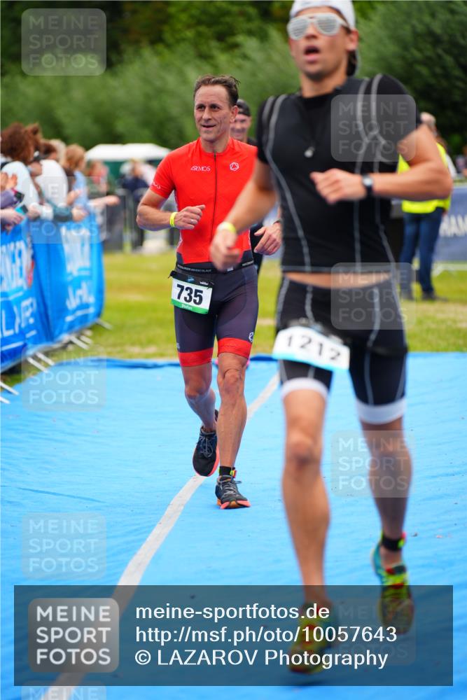 30.08.2026 - Elbe Triathlon Hamburg LAZAROV Photography http://msf.ph/oto/10057643 30.08.2026 11:21:02 Ziel 735, 1100, 1212, 1225 meine-sportfotos.de