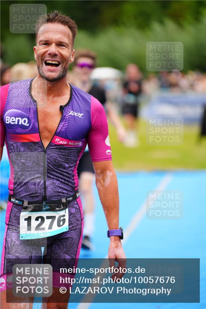 30.08.2026 - Elbe Triathlon Hamburg LAZAROV Photography http://msf.ph/oto/10057676 30.08.2026 11:21:15 Ziel 999, 1017, 1276 meine-sportfotos.de