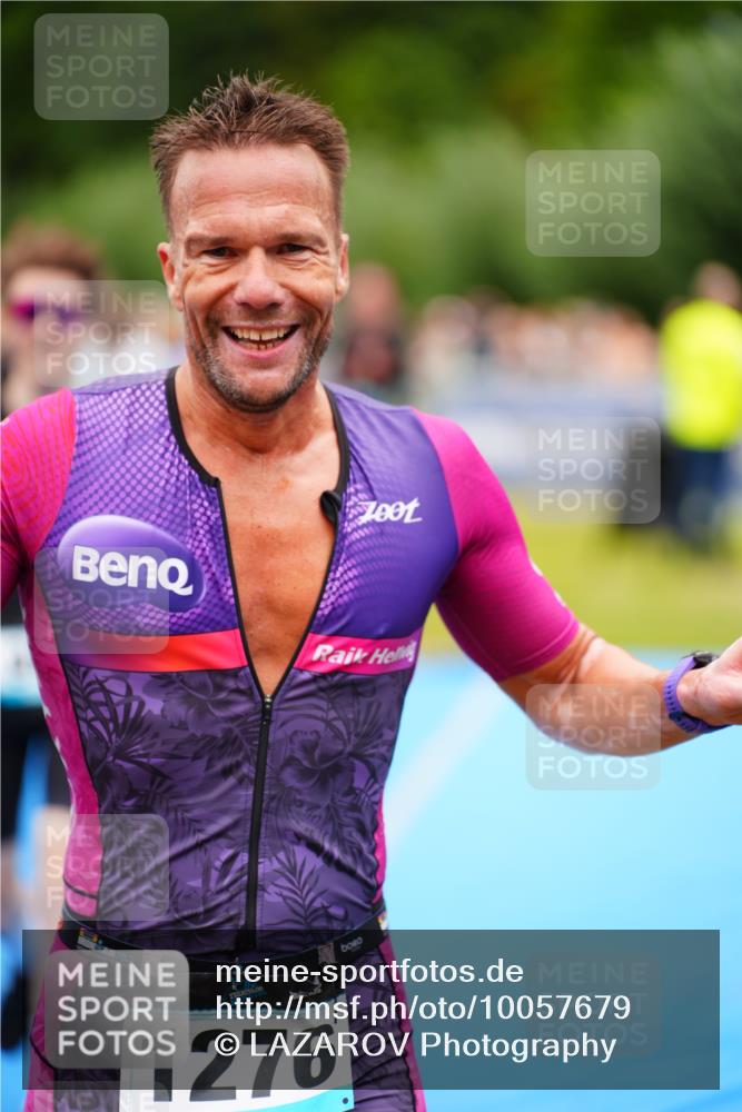30.08.2026 - Elbe Triathlon Hamburg LAZAROV Photography http://msf.ph/oto/10057679 30.08.2026 11:21:15 Ziel 999, 1017, 1276 meine-sportfotos.de