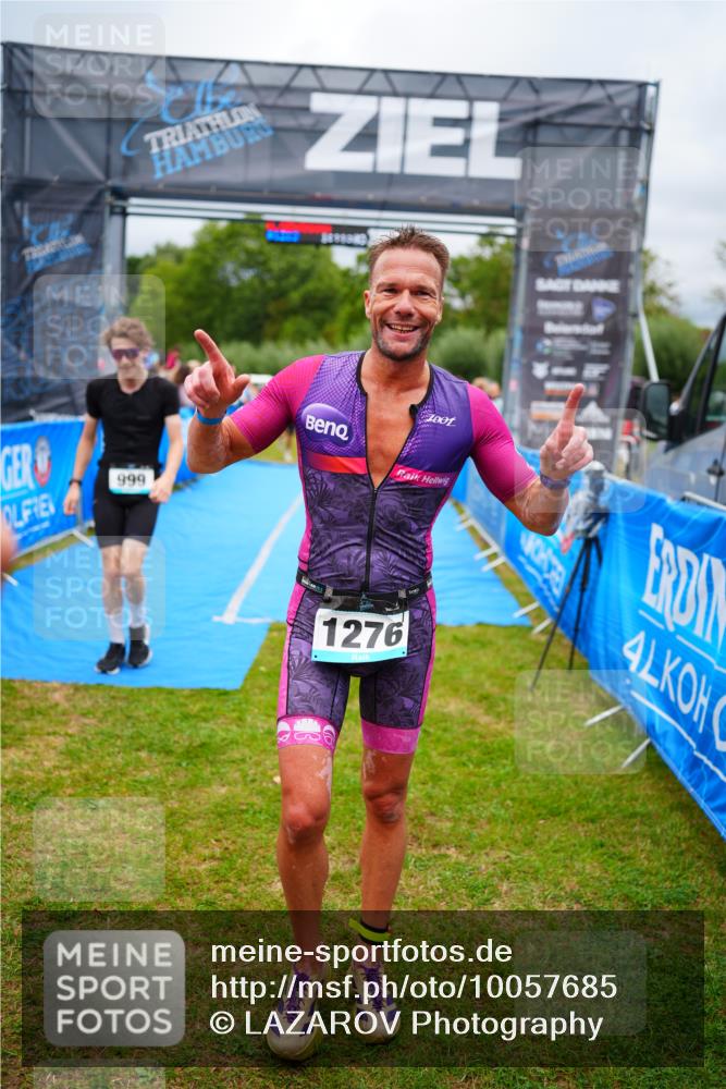 30.08.2026 - Elbe Triathlon Hamburg LAZAROV Photography http://msf.ph/oto/10057685 30.08.2026 11:21:17 Ziel 834, 999, 1017 meine-sportfotos.de