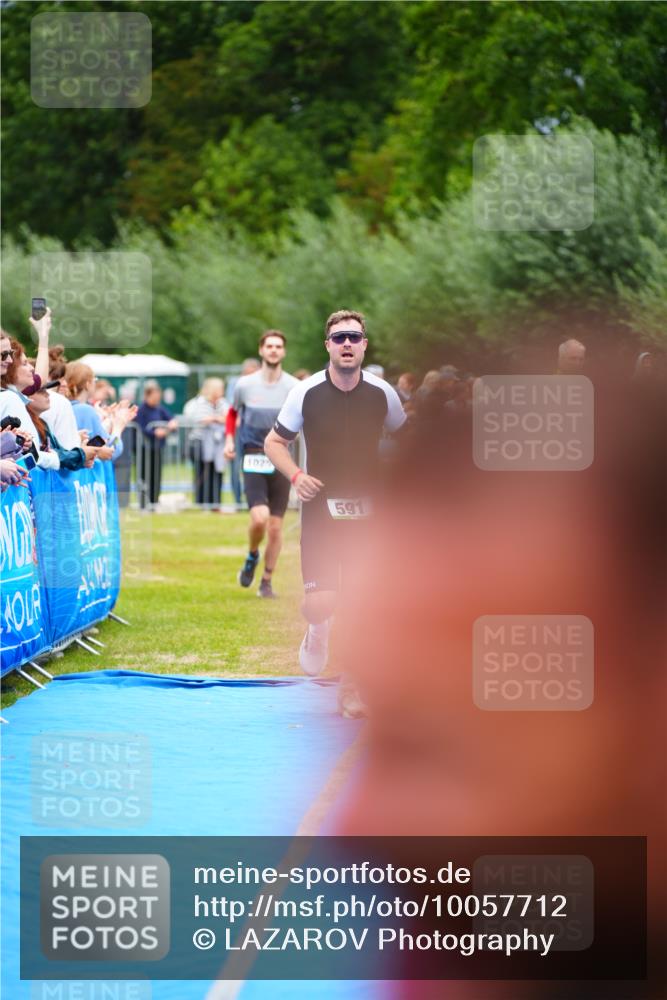 30.08.2026 - Elbe Triathlon Hamburg LAZAROV Photography http://msf.ph/oto/10057712 30.08.2026 11:21:32 Ziel 591, 1025 meine-sportfotos.de