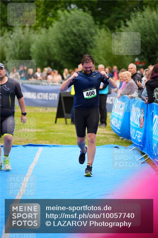 30.08.2026 - Elbe Triathlon Hamburg LAZAROV Photography http://msf.ph/oto/10057740 30.08.2026 11:21:44 Ziel 283, 400, 540, 561, 991 meine-sportfotos.de
