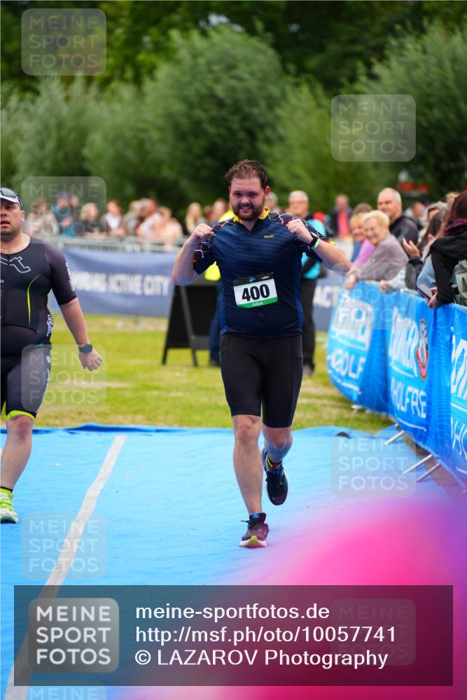 30.08.2026 - Elbe Triathlon Hamburg LAZAROV Photography http://msf.ph/oto/10057741 30.08.2026 11:21:45 Ziel 283, 400, 540, 561, 991 meine-sportfotos.de