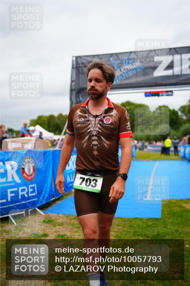 30.08.2026 - Elbe Triathlon Hamburg LAZAROV Photography http://msf.ph/oto/10057793 30.08.2026 11:22:12 Ziel  meine-sportfotos.de