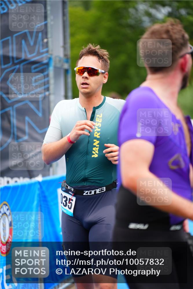 30.08.2026 - Elbe Triathlon Hamburg LAZAROV Photography http://msf.ph/oto/10057832 30.08.2026 11:22:30 Ziel 1009, 1035, 1069, 1102 meine-sportfotos.de