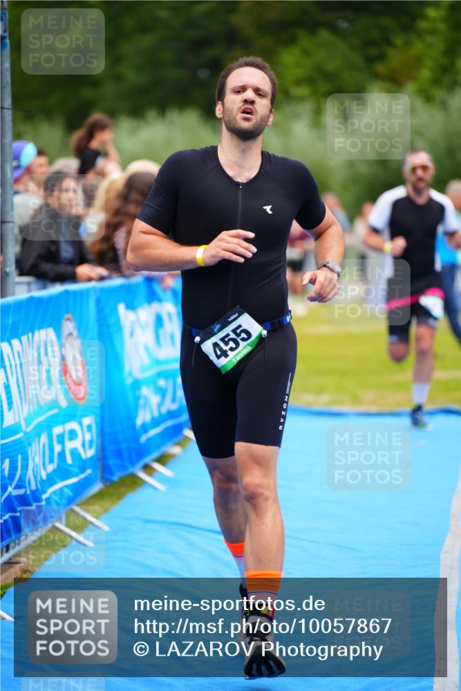 30.08.2026 - Elbe Triathlon Hamburg LAZAROV Photography http://msf.ph/oto/10057867 30.08.2026 11:22:47 Ziel 455, 1210 meine-sportfotos.de
