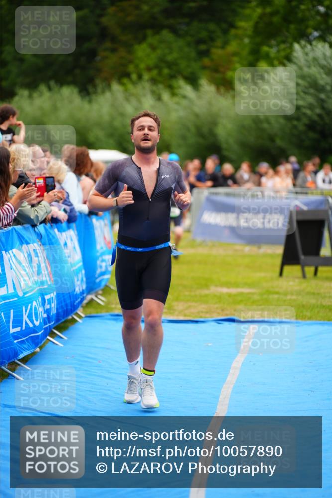 30.08.2026 - Elbe Triathlon Hamburg LAZAROV Photography http://msf.ph/oto/10057890 30.08.2026 11:23:21 Ziel 596, 693, 998, 1040, 1109 meine-sportfotos.de
