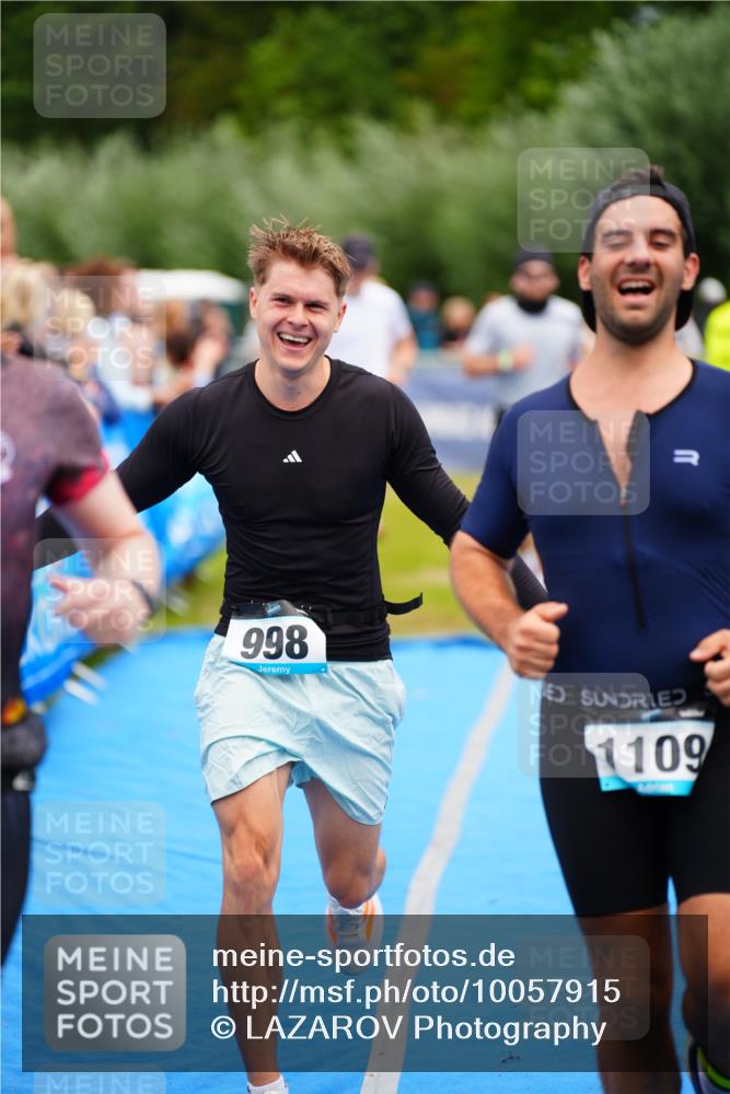 30.08.2026 - Elbe Triathlon Hamburg LAZAROV Photography http://msf.ph/oto/10057915 30.08.2026 11:23:29 Ziel 403, 404, 693, 998, 1023, 1109 meine-sportfotos.de