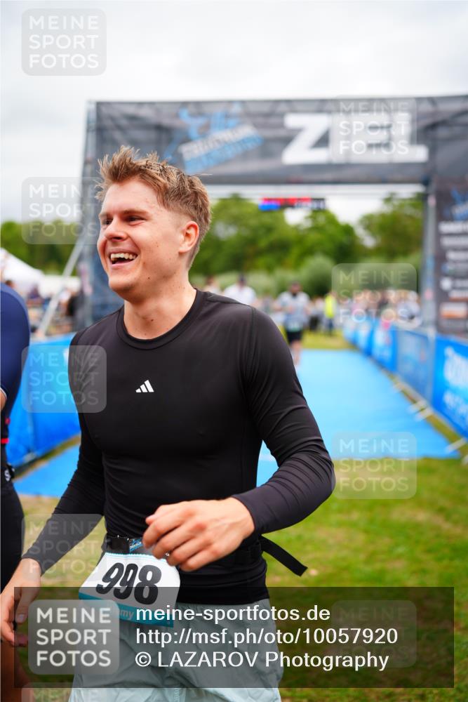 30.08.2026 - Elbe Triathlon Hamburg LAZAROV Photography http://msf.ph/oto/10057920 30.08.2026 11:23:31 Ziel 403, 404, 693, 998, 1023, 1109, 1232 meine-sportfotos.de