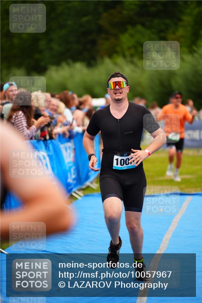 30.08.2026 - Elbe Triathlon Hamburg LAZAROV Photography http://msf.ph/oto/10057967 30.08.2026 11:23:57 Ziel 472, 629, 1006, 1104 meine-sportfotos.de