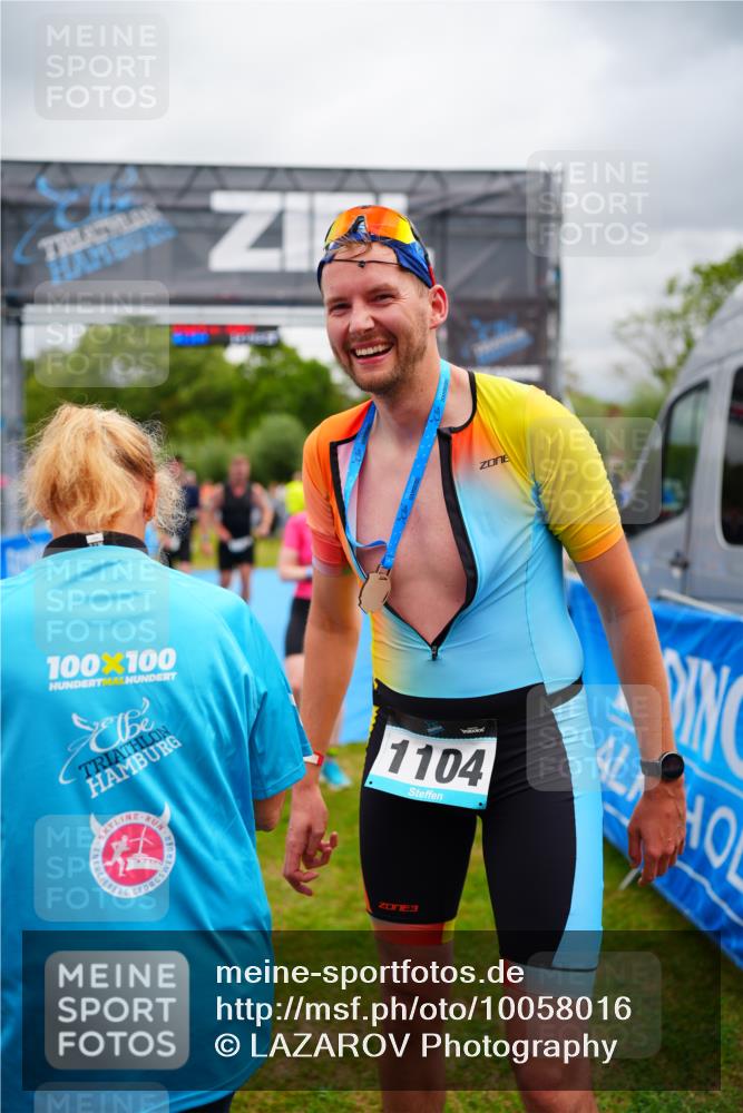 30.08.2026 - Elbe Triathlon Hamburg LAZAROV Photography http://msf.ph/oto/10058016 30.08.2026 11:24:18 Ziel 608, 674, 734, 883, 1022 meine-sportfotos.de