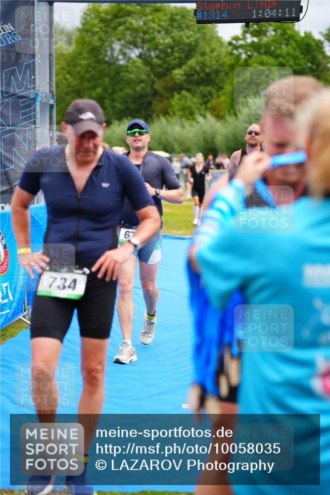 30.08.2026 - Elbe Triathlon Hamburg LAZAROV Photography http://msf.ph/oto/10058035 30.08.2026 11:24:26 Ziel 674, 898, 1022, 1073 meine-sportfotos.de