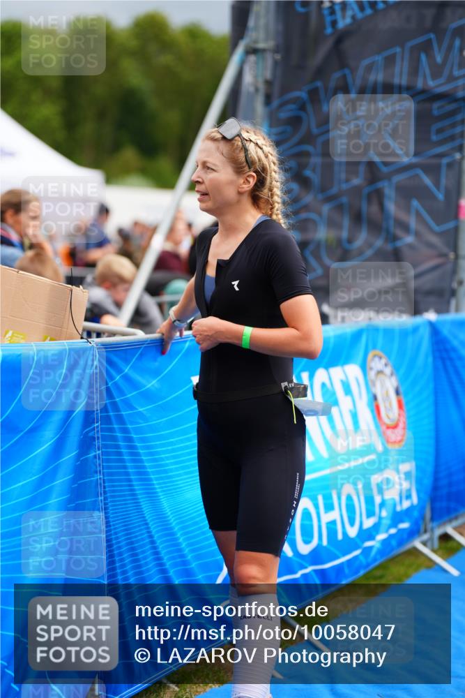 30.08.2026 - Elbe Triathlon Hamburg LAZAROV Photography http://msf.ph/oto/10058047 30.08.2026 11:24:36 Ziel  meine-sportfotos.de