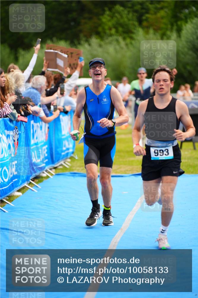 30.08.2026 - Elbe Triathlon Hamburg LAZAROV Photography http://msf.ph/oto/10058133 30.08.2026 11:25:16 Ziel 475, 618, 783, 993 meine-sportfotos.de
