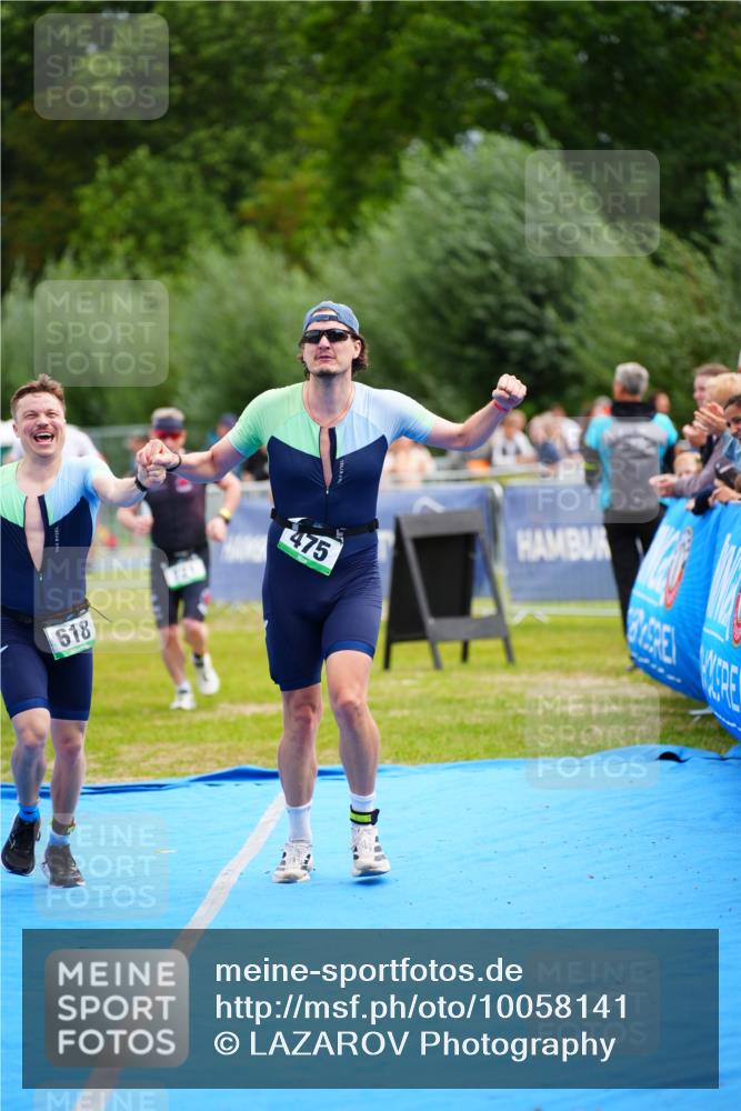 30.08.2026 - Elbe Triathlon Hamburg LAZAROV Photography http://msf.ph/oto/10058141 30.08.2026 11:25:20 Ziel 475, 618, 721, 783, 993, 1007 meine-sportfotos.de