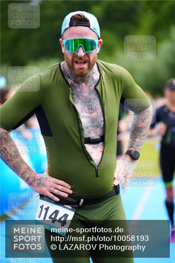 30.08.2026 - Elbe Triathlon Hamburg LAZAROV Photography http://msf.ph/oto/10058193 30.08.2026 11:25:49 Ziel 556, 576, 948 meine-sportfotos.de