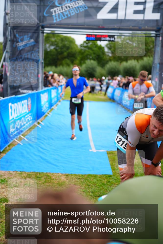 30.08.2026 - Elbe Triathlon Hamburg LAZAROV Photography http://msf.ph/oto/10058226 30.08.2026 11:26:07 Ziel 602, 1176 meine-sportfotos.de