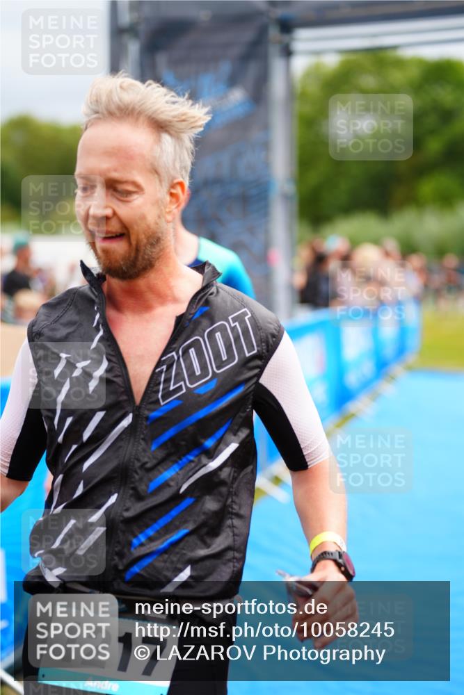 30.08.2026 - Elbe Triathlon Hamburg LAZAROV Photography http://msf.ph/oto/10058245 30.08.2026 11:26:26 Ziel 514, 1079, 1198, 1217 meine-sportfotos.de