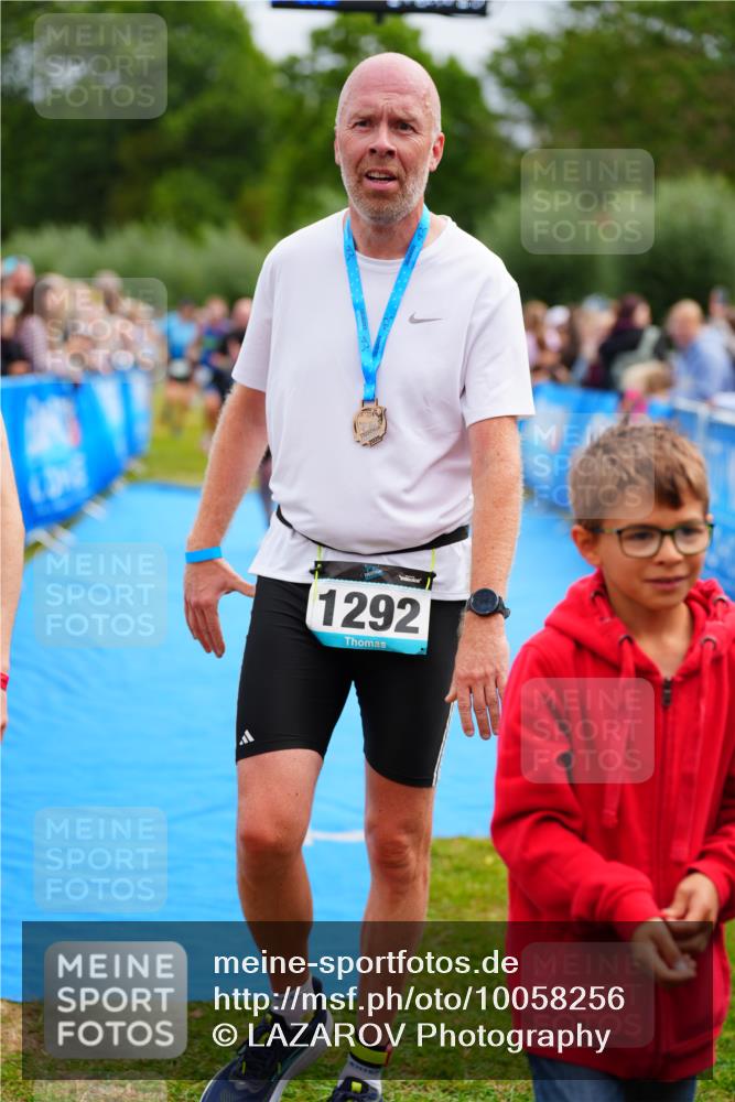 30.08.2026 - Elbe Triathlon Hamburg LAZAROV Photography http://msf.ph/oto/10058256 30.08.2026 11:26:32 Ziel 457, 514, 782, 1249 meine-sportfotos.de