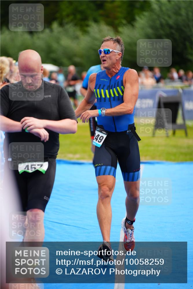 30.08.2026 - Elbe Triathlon Hamburg LAZAROV Photography http://msf.ph/oto/10058259 30.08.2026 11:26:36 Ziel 457, 514, 782, 1249 meine-sportfotos.de