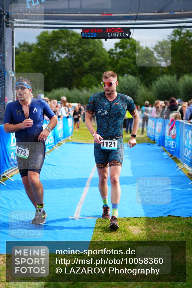 30.08.2026 - Elbe Triathlon Hamburg LAZAROV Photography http://msf.ph/oto/10058360 30.08.2026 11:27:37 Ziel 364, 672, 1074, 1121, 1134 meine-sportfotos.de