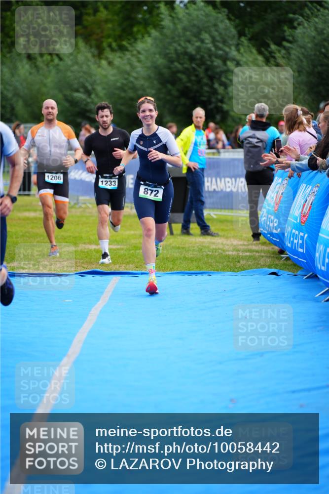 30.08.2026 - Elbe Triathlon Hamburg LAZAROV Photography http://msf.ph/oto/10058442 30.08.2026 11:28:30 Ziel 715, 866, 872, 1206, 1233 meine-sportfotos.de