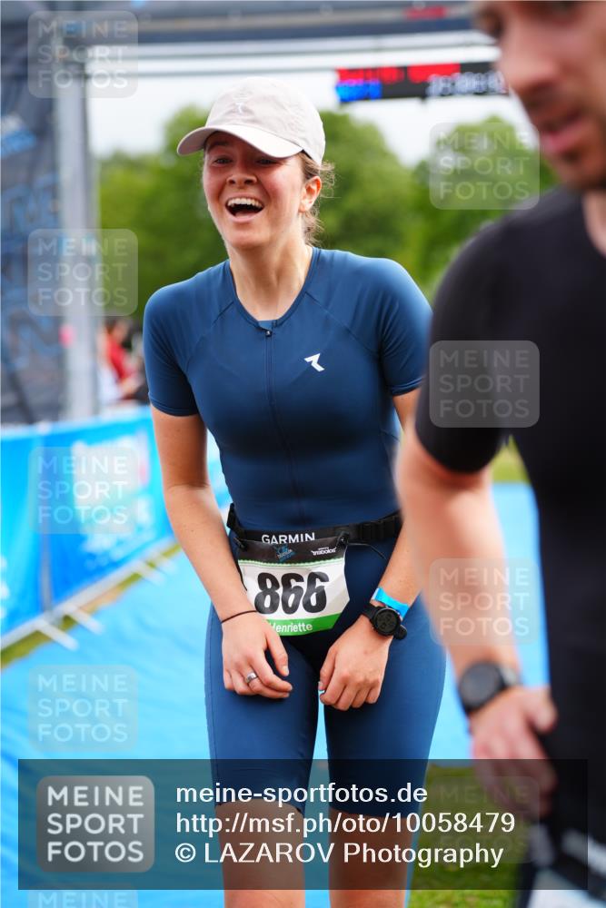30.08.2026 - Elbe Triathlon Hamburg LAZAROV Photography http://msf.ph/oto/10058479 30.08.2026 11:28:41 Ziel 546, 866 meine-sportfotos.de