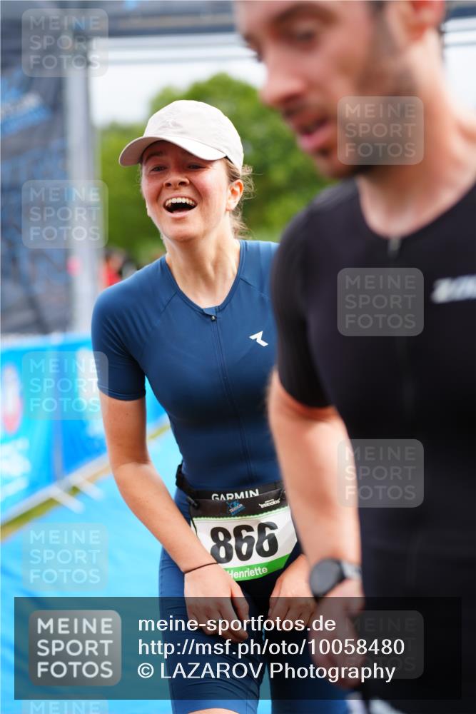 30.08.2026 - Elbe Triathlon Hamburg LAZAROV Photography http://msf.ph/oto/10058480 30.08.2026 11:28:41 Ziel 546, 866 meine-sportfotos.de