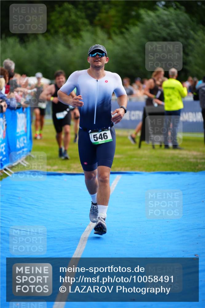 30.08.2026 - Elbe Triathlon Hamburg LAZAROV Photography http://msf.ph/oto/10058491 30.08.2026 11:28:49 Ziel 546, 763, 1115, 1191 meine-sportfotos.de
