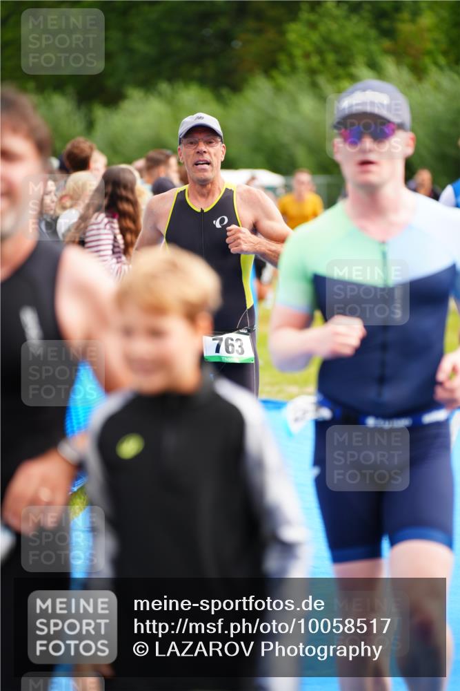 30.08.2026 - Elbe Triathlon Hamburg LAZAROV Photography http://msf.ph/oto/10058517 30.08.2026 11:28:56 Ziel 409, 763, 967, 1033, 1115, 1151, 1191, 1229, 1322 meine-sportfotos.de