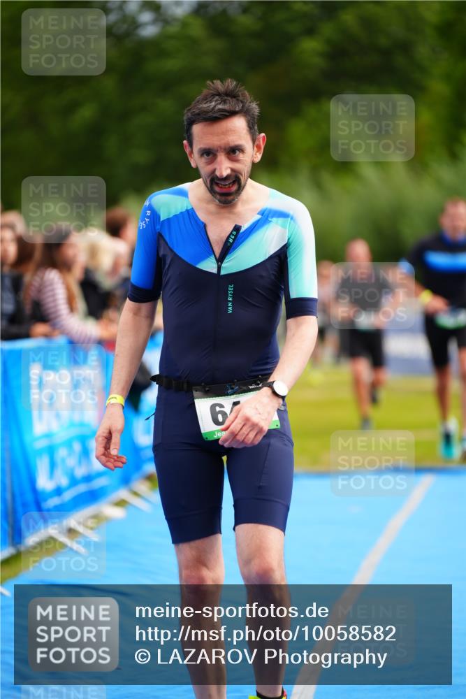 30.08.2026 - Elbe Triathlon Hamburg LAZAROV Photography http://msf.ph/oto/10058582 30.08.2026 11:29:28 Ziel 648, 749, 1078, 1183 meine-sportfotos.de