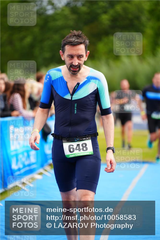 30.08.2026 - Elbe Triathlon Hamburg LAZAROV Photography http://msf.ph/oto/10058583 30.08.2026 11:29:28 Ziel 648, 749, 1078, 1183 meine-sportfotos.de