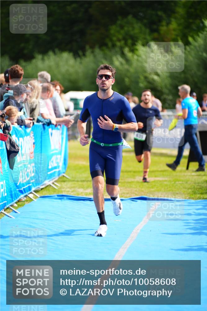 30.08.2026 - Elbe Triathlon Hamburg LAZAROV Photography http://msf.ph/oto/10058608 30.08.2026 11:29:43 Ziel 635, 659 meine-sportfotos.de