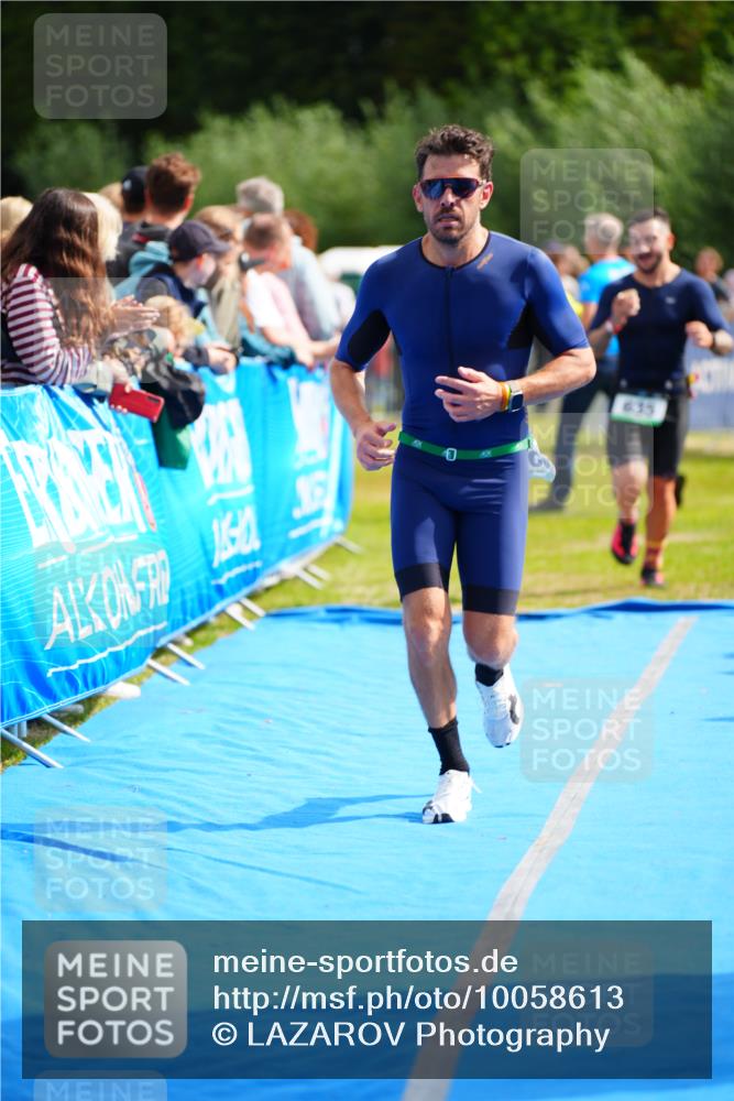 30.08.2026 - Elbe Triathlon Hamburg LAZAROV Photography http://msf.ph/oto/10058613 30.08.2026 11:29:44 Ziel 635, 659, 880 meine-sportfotos.de