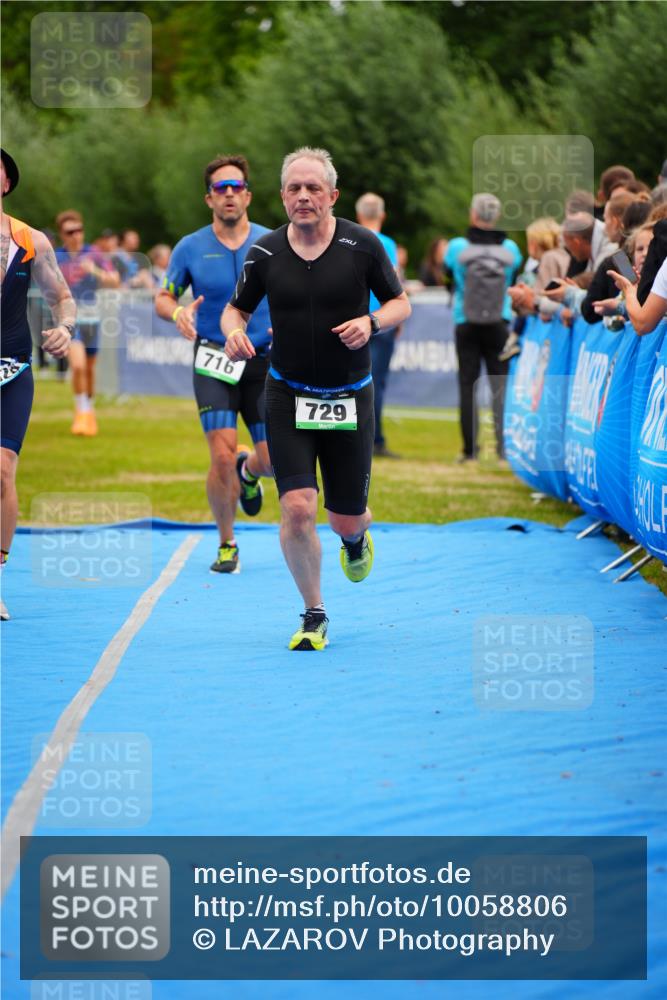 30.08.2026 - Elbe Triathlon Hamburg LAZAROV Photography http://msf.ph/oto/10058806 30.08.2026 11:32:17 Ziel 716, 729, 1026, 1170, 1369, 1438 meine-sportfotos.de