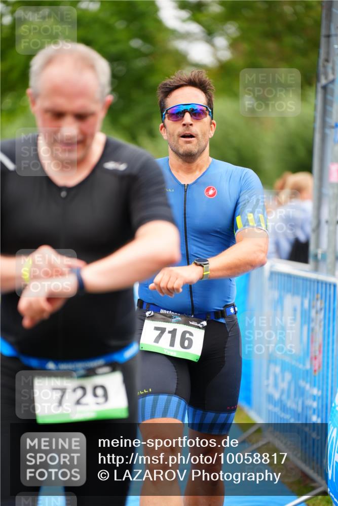 30.08.2026 - Elbe Triathlon Hamburg LAZAROV Photography http://msf.ph/oto/10058817 30.08.2026 11:32:21 Ziel 716, 729, 1026, 1369, 1438 meine-sportfotos.de