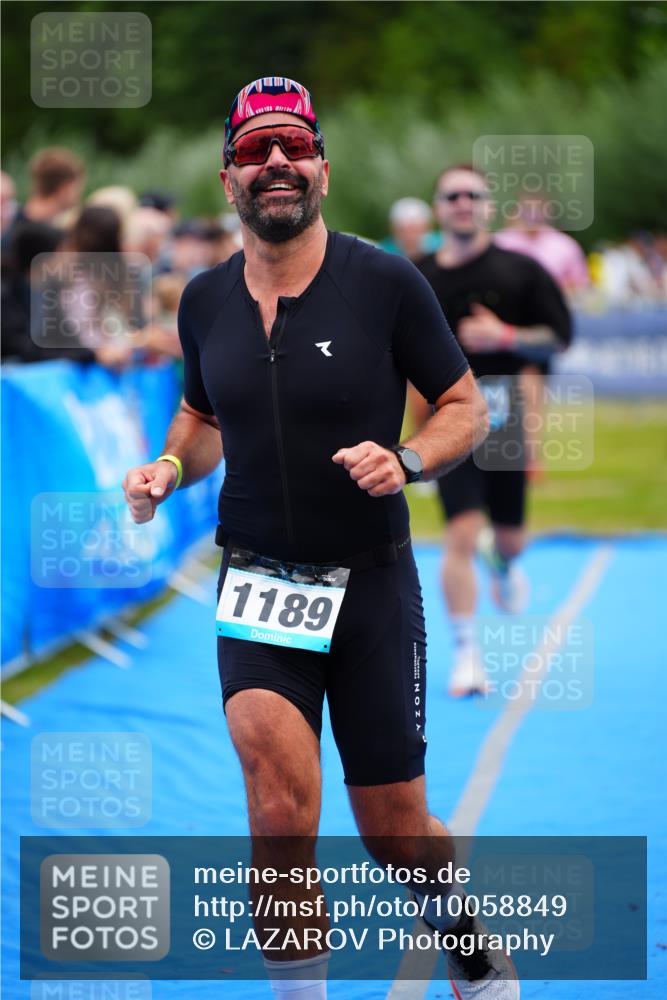 30.08.2026 - Elbe Triathlon Hamburg LAZAROV Photography http://msf.ph/oto/10058849 30.08.2026 11:32:35 Ziel 509, 690, 1051, 1086, 1189, 1222 meine-sportfotos.de