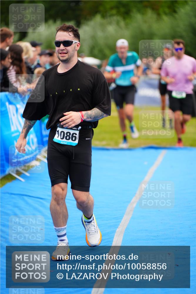 30.08.2026 - Elbe Triathlon Hamburg LAZAROV Photography http://msf.ph/oto/10058856 30.08.2026 11:32:37 Ziel 509, 690, 1051, 1086, 1189 meine-sportfotos.de