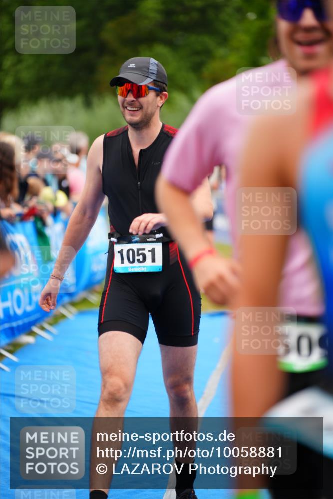 30.08.2026 - Elbe Triathlon Hamburg LAZAROV Photography http://msf.ph/oto/10058881 30.08.2026 11:32:42 Ziel 509, 604, 690, 1051 meine-sportfotos.de