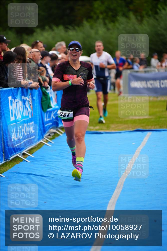 30.08.2026 - Elbe Triathlon Hamburg LAZAROV Photography http://msf.ph/oto/10058927 30.08.2026 11:33:25 Ziel 937, 1254 meine-sportfotos.de