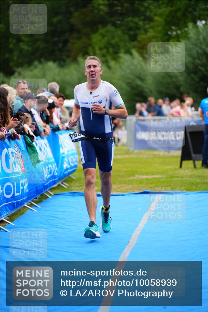 30.08.2026 - Elbe Triathlon Hamburg LAZAROV Photography http://msf.ph/oto/10058939 30.08.2026 11:33:28 Ziel 843, 937, 1126, 1254, 1313 meine-sportfotos.de