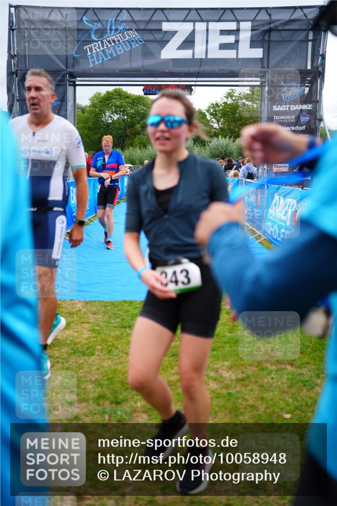 30.08.2026 - Elbe Triathlon Hamburg LAZAROV Photography http://msf.ph/oto/10058948 30.08.2026 11:33:38 Ziel 843, 1126, 1289, 1313 meine-sportfotos.de