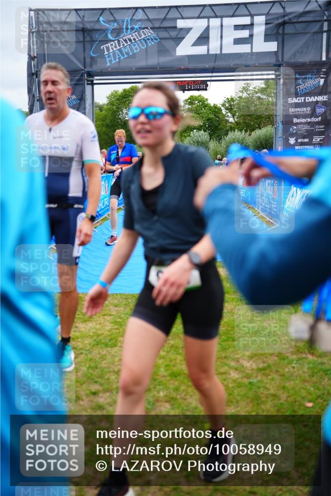 30.08.2026 - Elbe Triathlon Hamburg LAZAROV Photography http://msf.ph/oto/10058949 30.08.2026 11:33:38 Ziel 843, 1126, 1289, 1313 meine-sportfotos.de