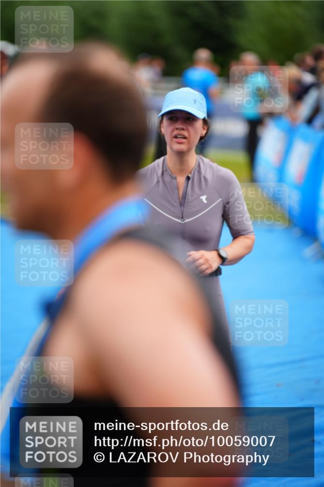 30.08.2026 - Elbe Triathlon Hamburg LAZAROV Photography http://msf.ph/oto/10059007 30.08.2026 11:33:58 Ziel 680, 863, 870, 1166, 1180, 1234, 1452 meine-sportfotos.de