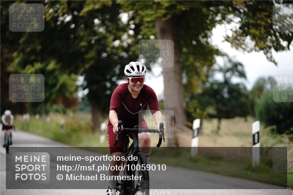 30.08.2026 - Elbe Triathlon Hamburg Michael Burmester http://msf.ph/oto/10059010 30.08.2026 11:27:40 Radfahren 1457, 1481, 1518, 1652, 1657, 1692 meine-sportfotos.de
