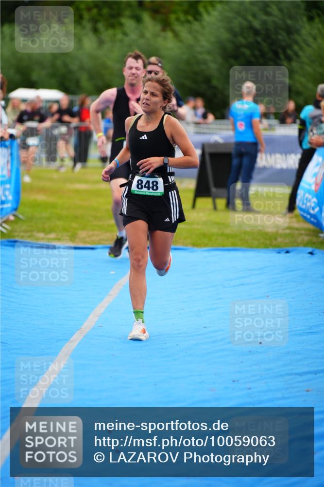 30.08.2026 - Elbe Triathlon Hamburg LAZAROV Photography http://msf.ph/oto/10059063 30.08.2026 11:34:18 Ziel 848, 1149, 1153, 1199 meine-sportfotos.de