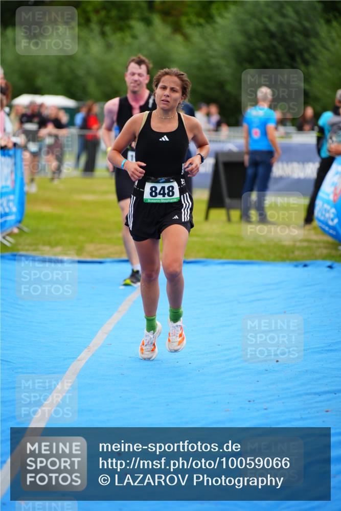 30.08.2026 - Elbe Triathlon Hamburg LAZAROV Photography http://msf.ph/oto/10059066 30.08.2026 11:34:18 Ziel 848, 1149, 1153, 1199 meine-sportfotos.de