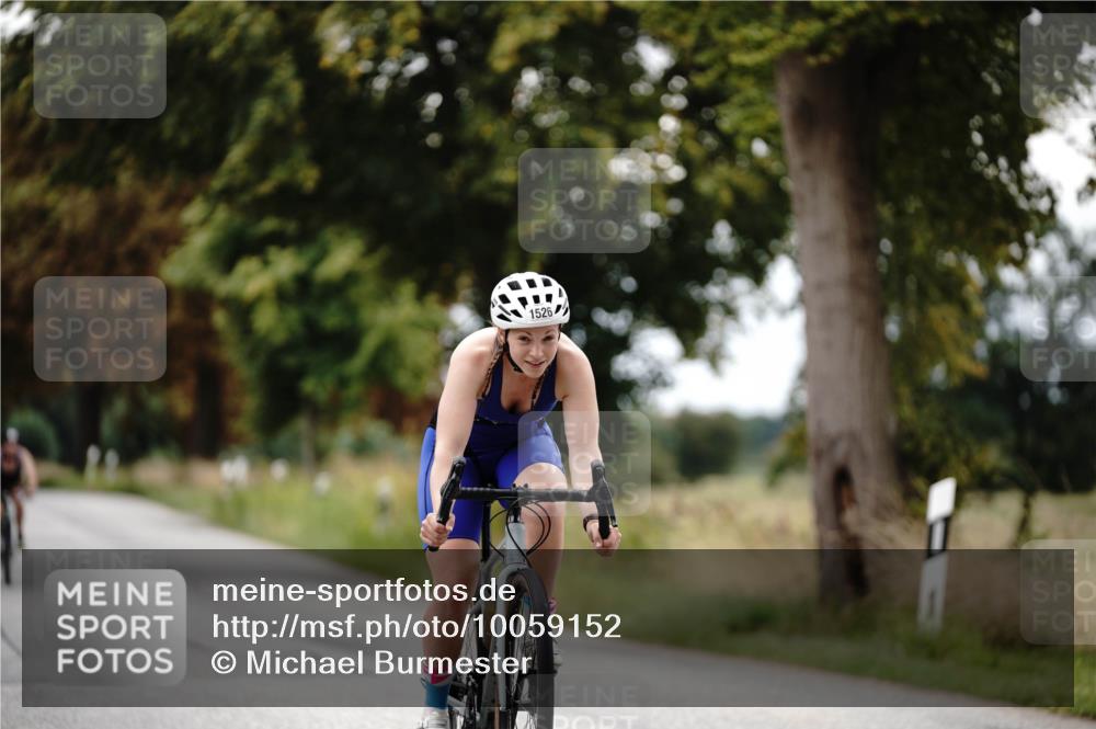 30.08.2026 - Elbe Triathlon Hamburg Michael Burmester http://msf.ph/oto/10059152 30.08.2026 11:28:49 Radfahren 1488, 1496, 1526 meine-sportfotos.de
