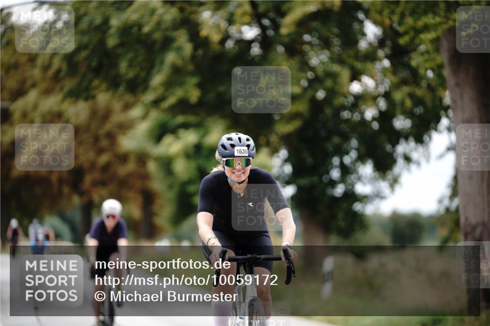 30.08.2026 - Elbe Triathlon Hamburg Michael Burmester http://msf.ph/oto/10059172 30.08.2026 11:28:59 Radfahren 1479, 1636, 1646 meine-sportfotos.de